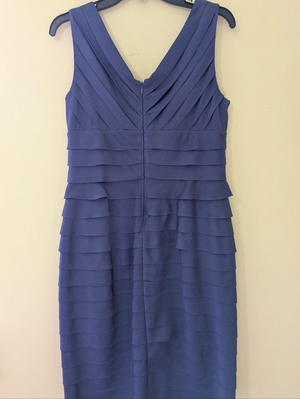 Adrianna Papell Women's Purple Sleeveless Ruffle  Formal Dress Size 8